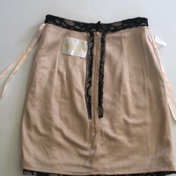 Morilee two-piece black lace beaded formal size 6 - Picture 11 of 12